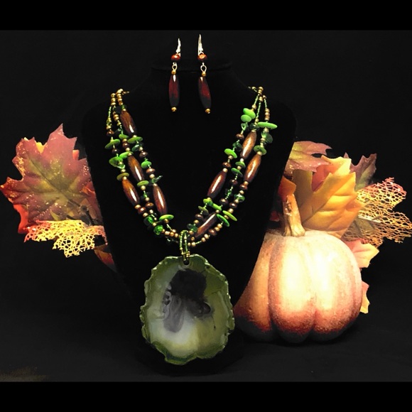 Timber Necklace and Earring Set - Picture 1 of 1